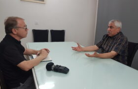 بخشی از گفت‌وگوی امیرعباس تقی‌پور، مدیر مسؤول ماهنامهٔ مدیریت ارتباطات با دکتر حسن نمکدوست، استاد علوم ارتباطات دربارهٔ گفت‌وگو