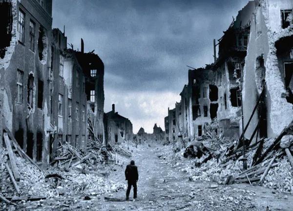 جهان چیزی به ما بدهکار نیست