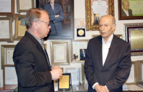 گفت‌وگوی آرمانی