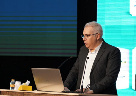 تجربه‌های مدیران روابط عمومی بانک‌ها در تعامل با ذی‌نفعان