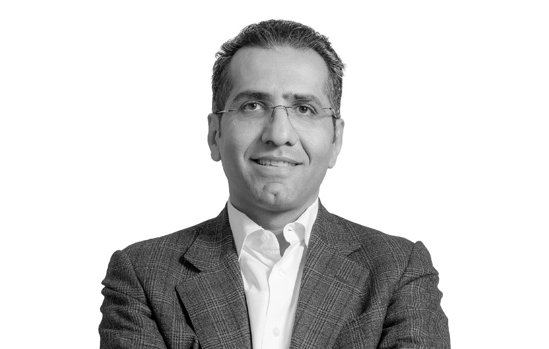 ۱۵ سال همراهی با توسعۀ ارتباطات حرفه‌ای